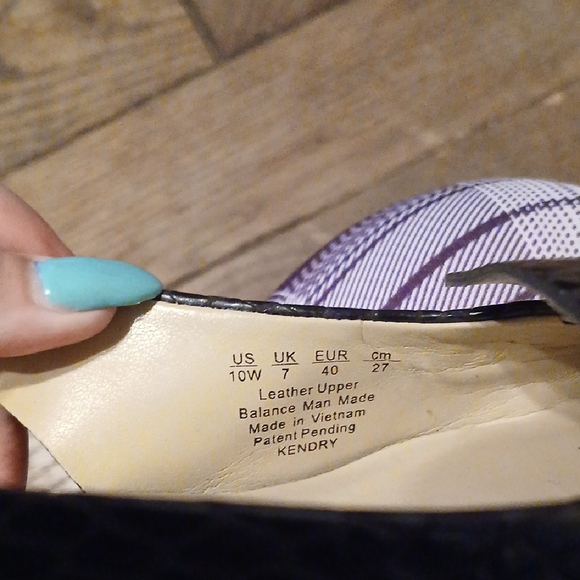 Naturalizer Black Flats Elegant Comfortable Loafers - Picture 2 of 9